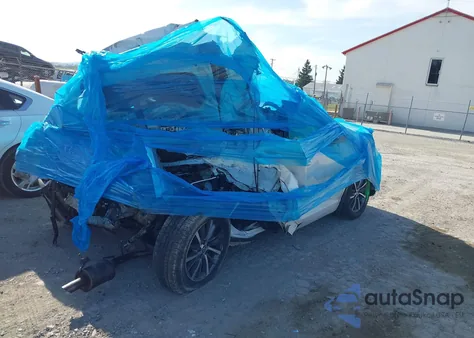 2018 Toyota Highlander Xle из США, поврежденный, VIN 5TDJZRFH8JS892072